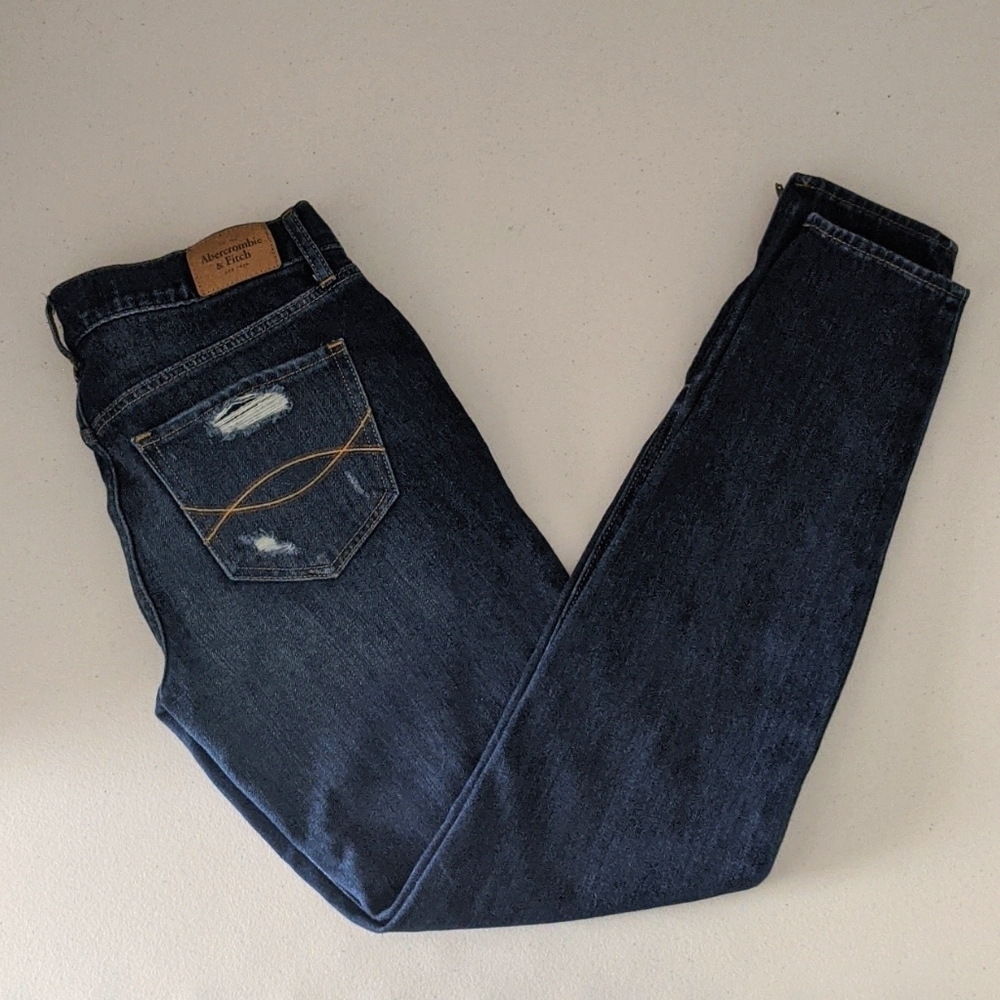 Abercrombie & Fitch Jeans - Picture 4 of 9